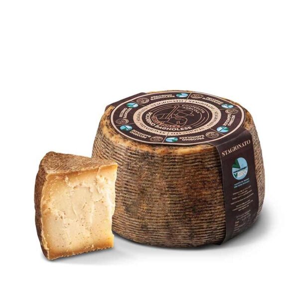 Pecorino Bagnolese 8 mesi di stagionatura 500gr